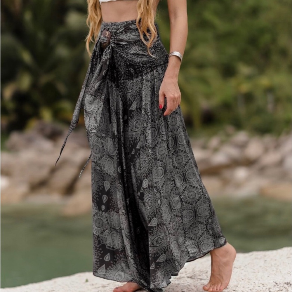 Boho Maxi Skirt with coconut buckle